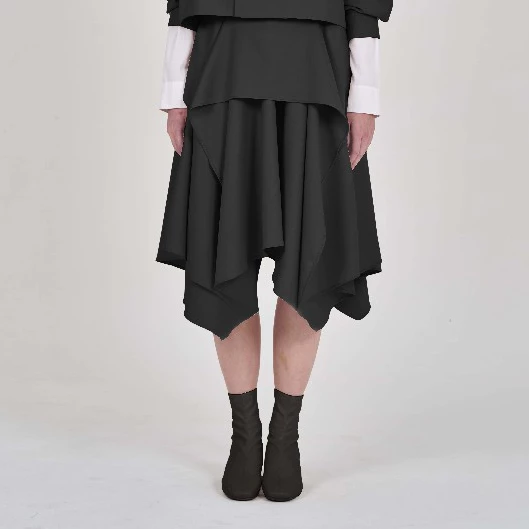 Renee Layer Skirt Midi Asimetris Semi-Wool Noya Authentic - Image 5